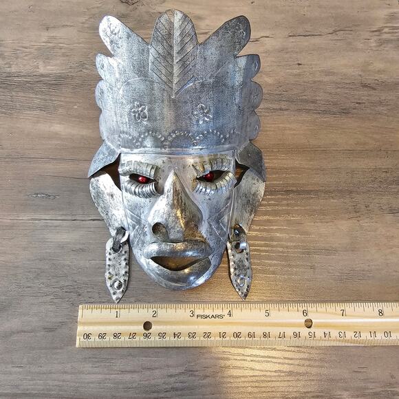 Vintage Mexican Tin Metal Mask with Beaded Eyes Folk Art Primitive Style Tribal - Picture 6 of 9